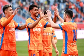 开元体育官方网站-清晨突围战来临，山东泰山围绕国王杯豪取连胜，震撼外界，更衣室氛围转暖(巴萨国王杯晋级之路)